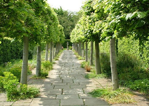 Сад замка Сисингхерст